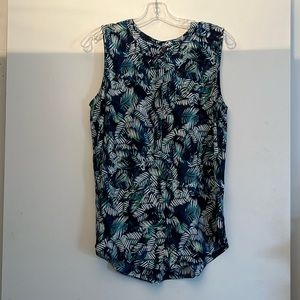 NYDJ multicolor, sleeveless blouse in a petite, medium.